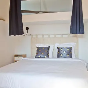  Apartment Rue Mouffetard
